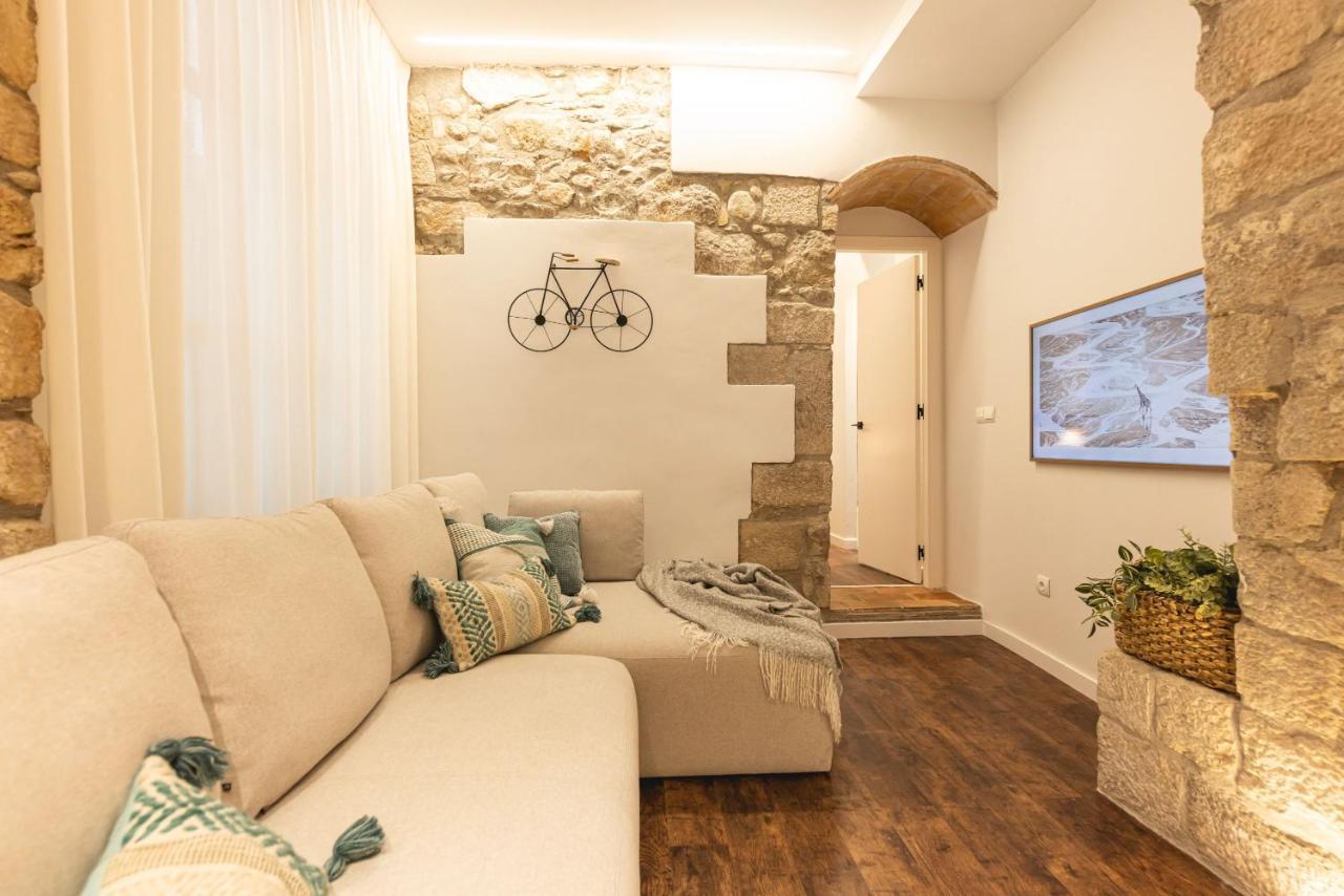 Bravissimo Ferreries, 3-Bedroom Apartment Girona Bagian luar foto