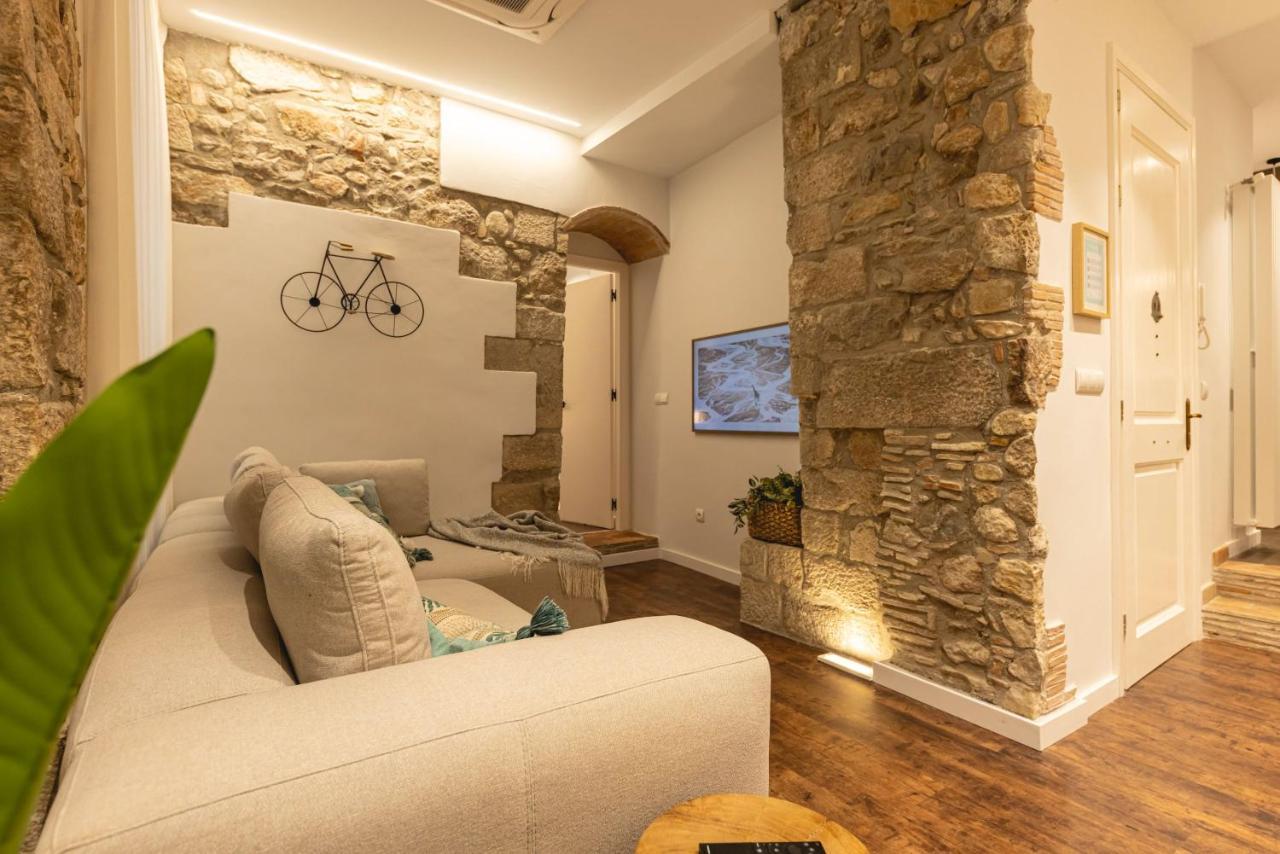 Bravissimo Ferreries, 3-Bedroom Apartment Girona Bagian luar foto