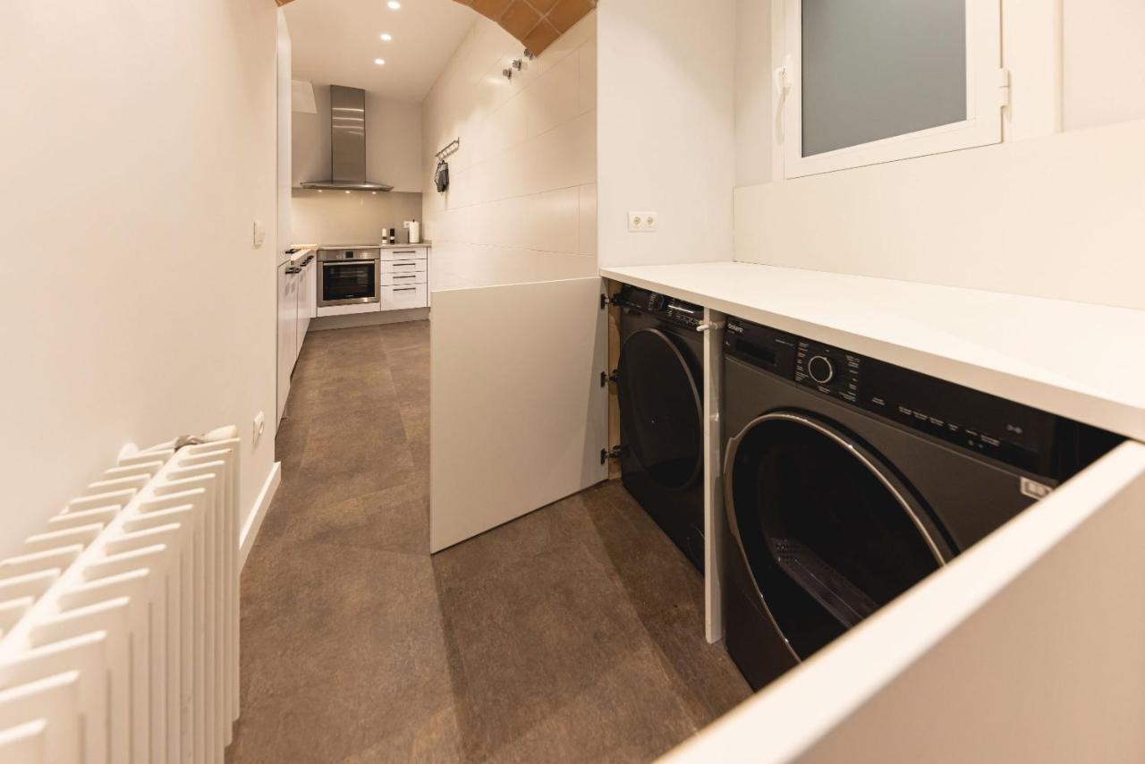 Bravissimo Ferreries, 3-Bedroom Apartment Girona Bagian luar foto